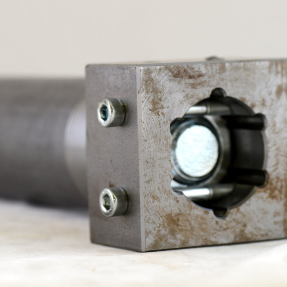 0719-large-bolt-through-dowel-set-bottom